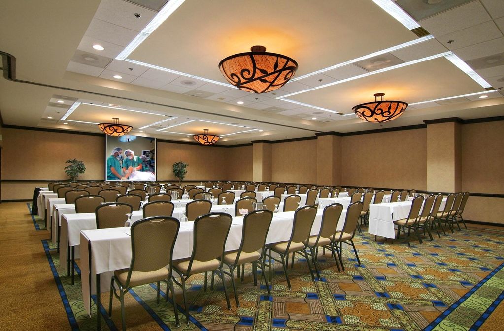 Embassy Suites By Hilton Raleigh Crabtree Facilities photo